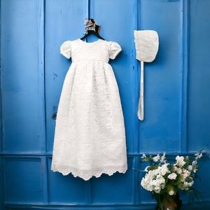 🆕 Scalloped Lace Christening Dress and Bonnet